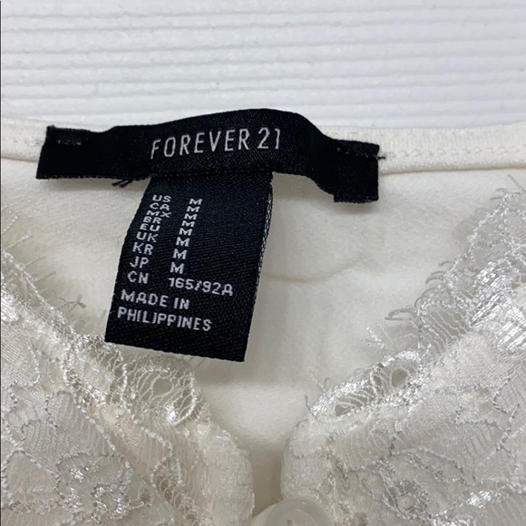 White Button Tie Front Lace Tank Top - Picture 3 of 3